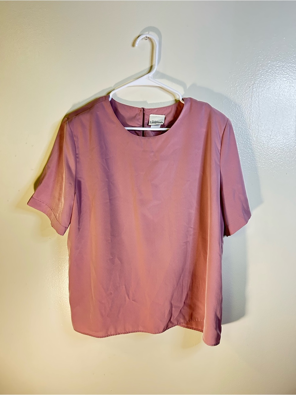 L'AGENCE Dusty Rose Short-Sleeve Silk Top